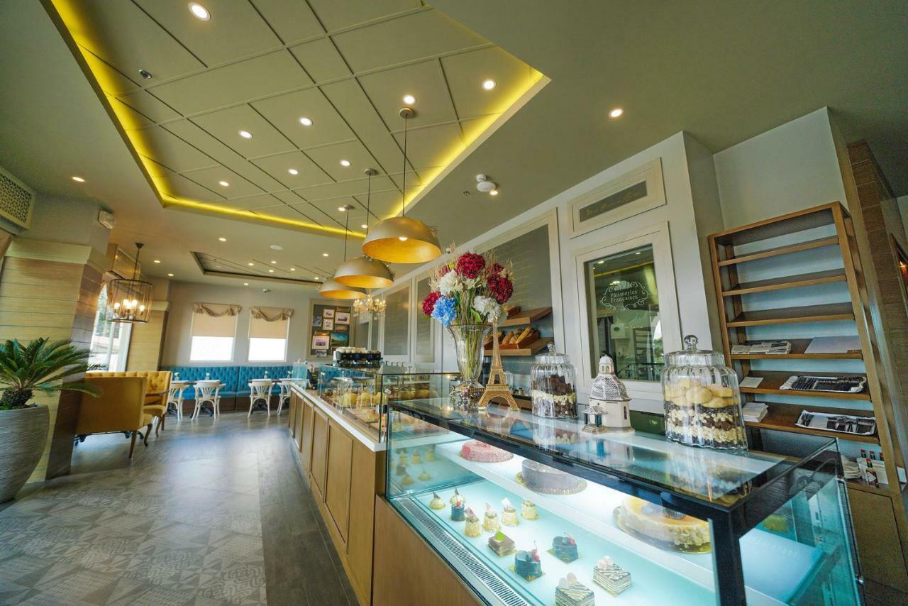 Hotel Carlito Tagaytay Tagaytay City Dış mekan fotoğraf