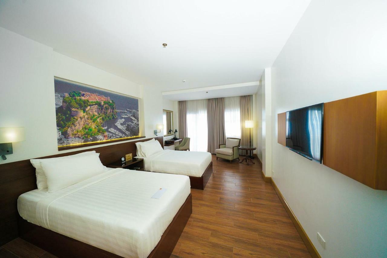 Hotel Carlito Tagaytay Tagaytay City Dış mekan fotoğraf