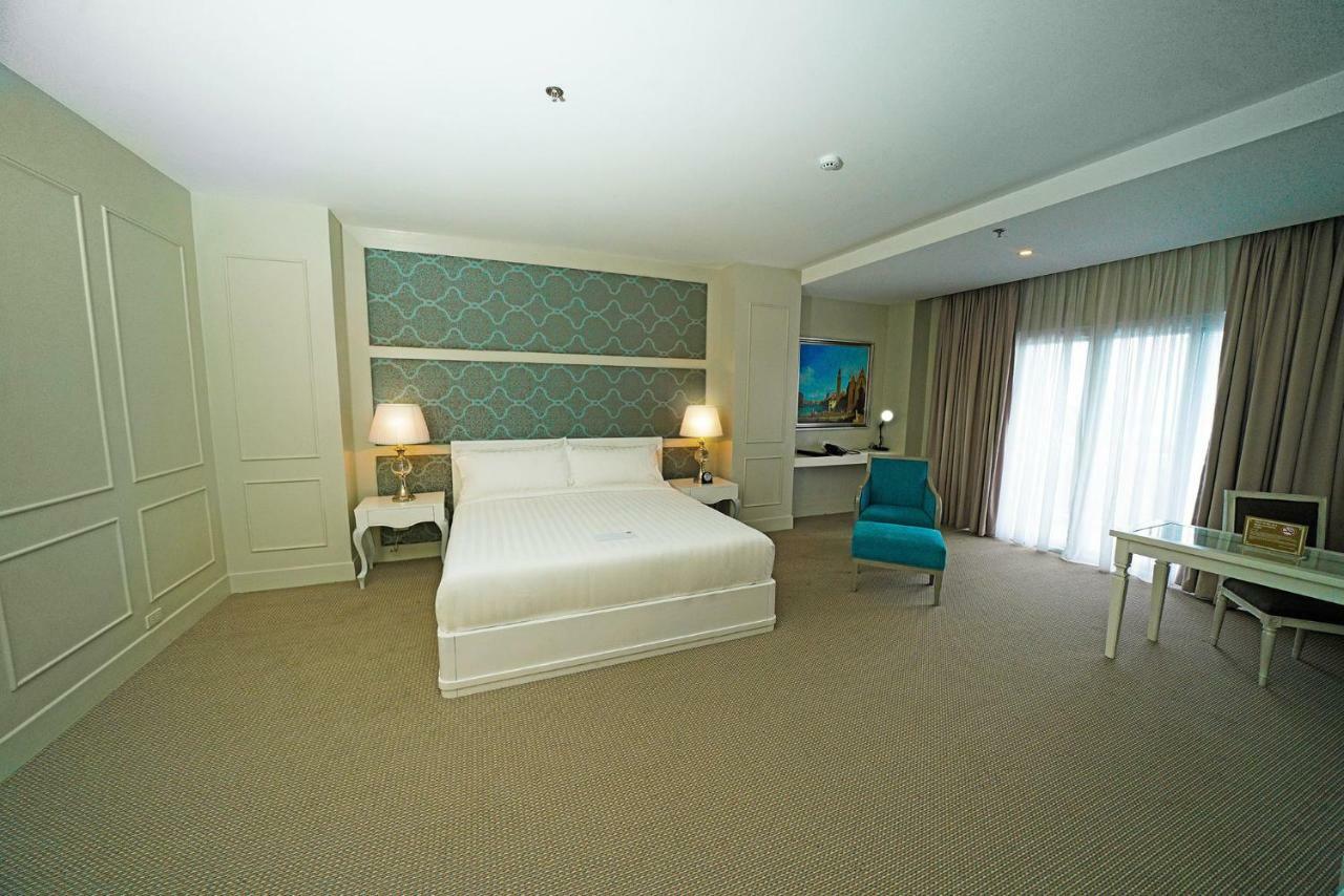 Hotel Carlito Tagaytay Tagaytay City Dış mekan fotoğraf