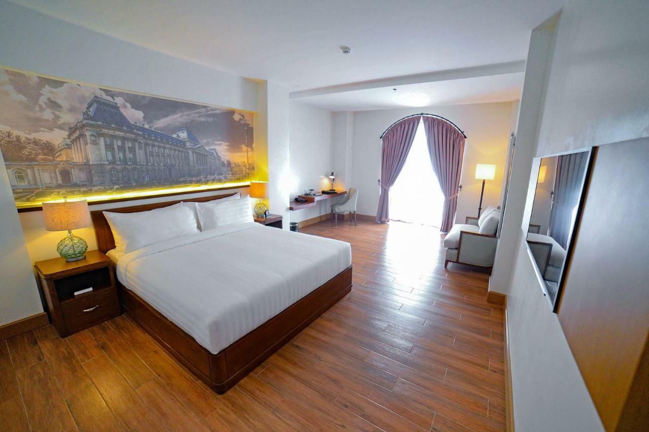 Hotel Carlito Tagaytay Tagaytay City Dış mekan fotoğraf